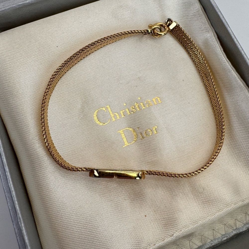 Dior Vintage Gold Mesh Bracelet with CD Logo - Picture 9 of 12